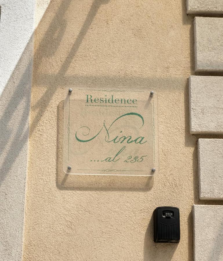 פיצו Residence Nina מראה חיצוני תמונה