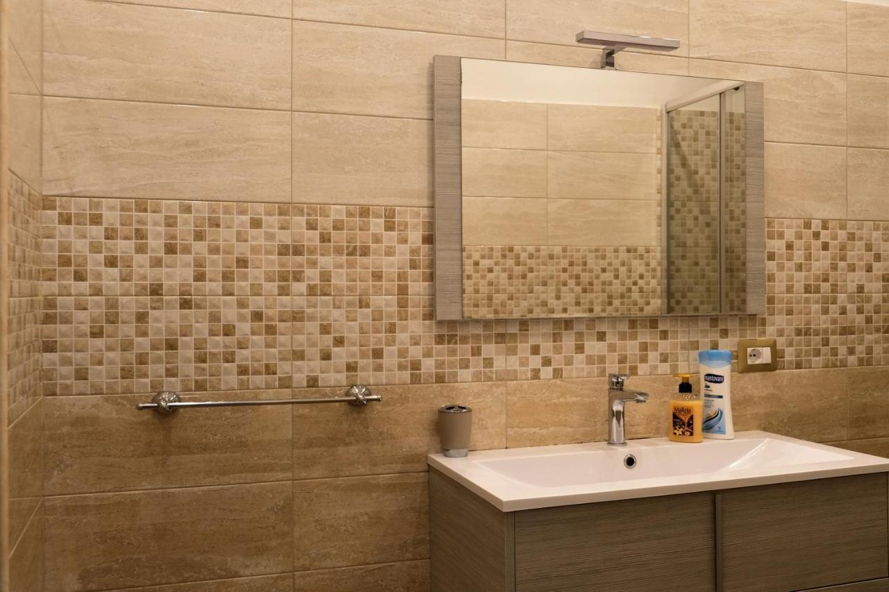 פיצו Residence Nina מראה חיצוני תמונה