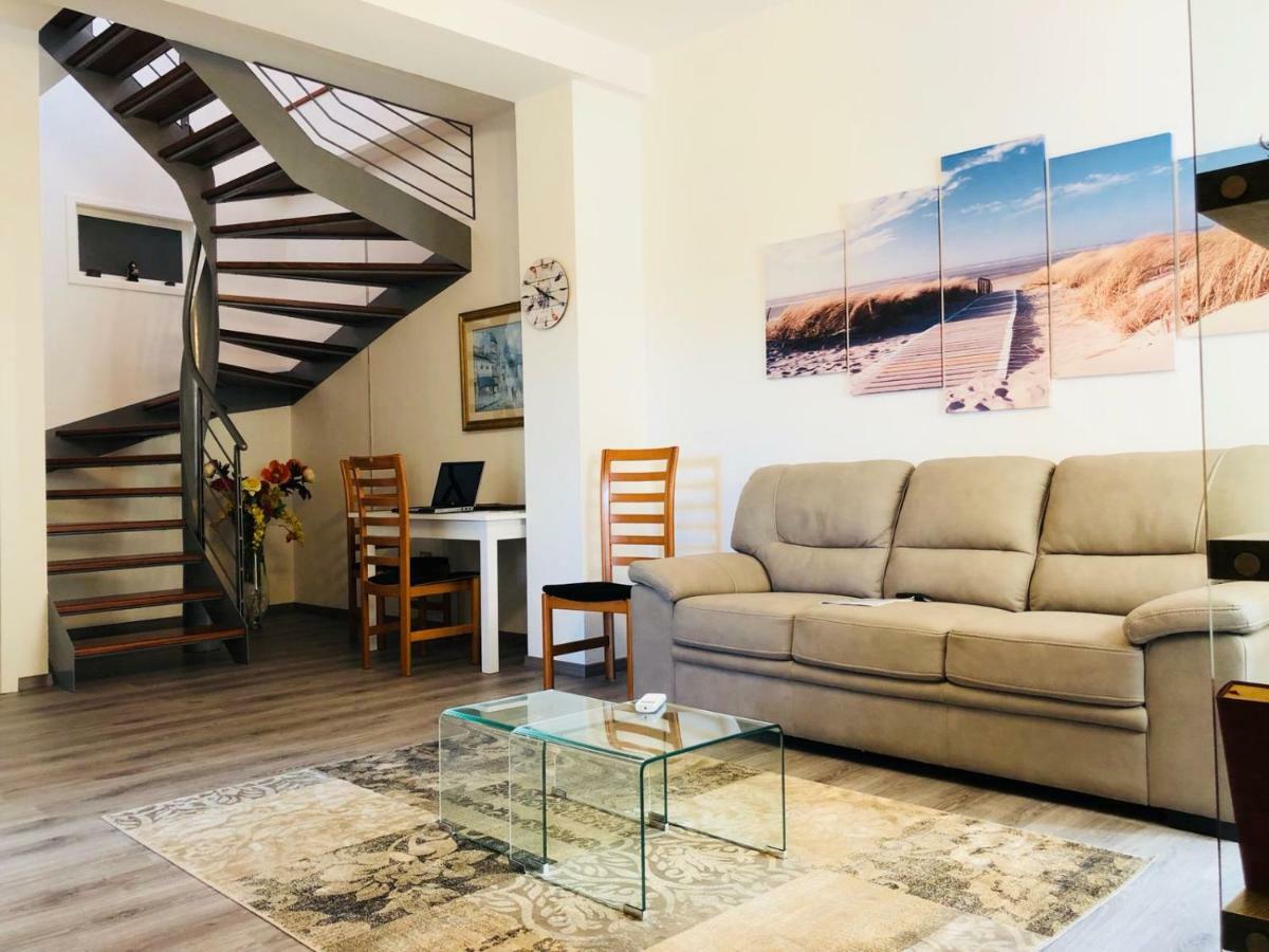 פיצו Residence Nina מראה חיצוני תמונה