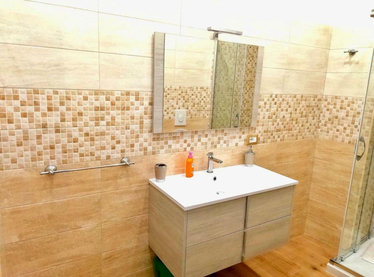 פיצו Residence Nina מראה חיצוני תמונה