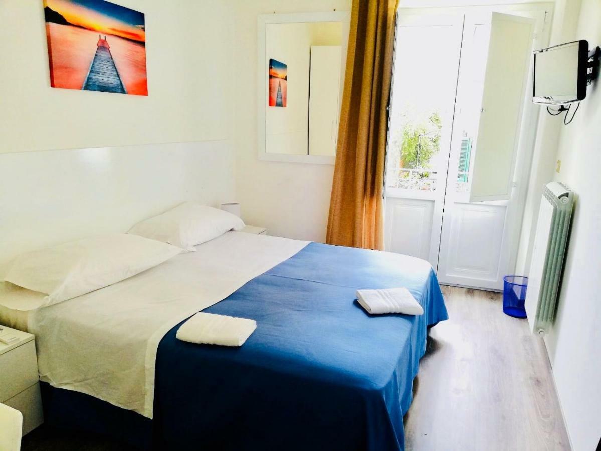 פיצו Residence Nina מראה חיצוני תמונה