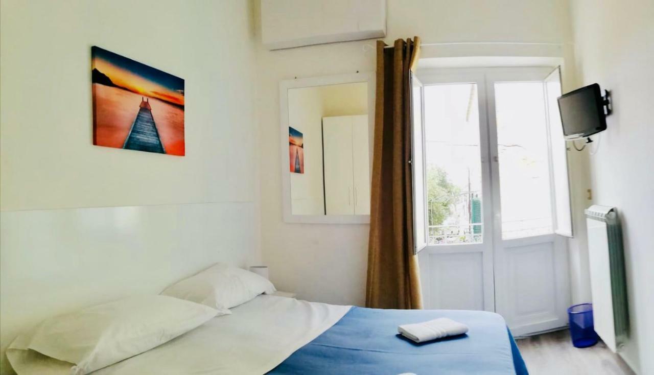 פיצו Residence Nina מראה חיצוני תמונה