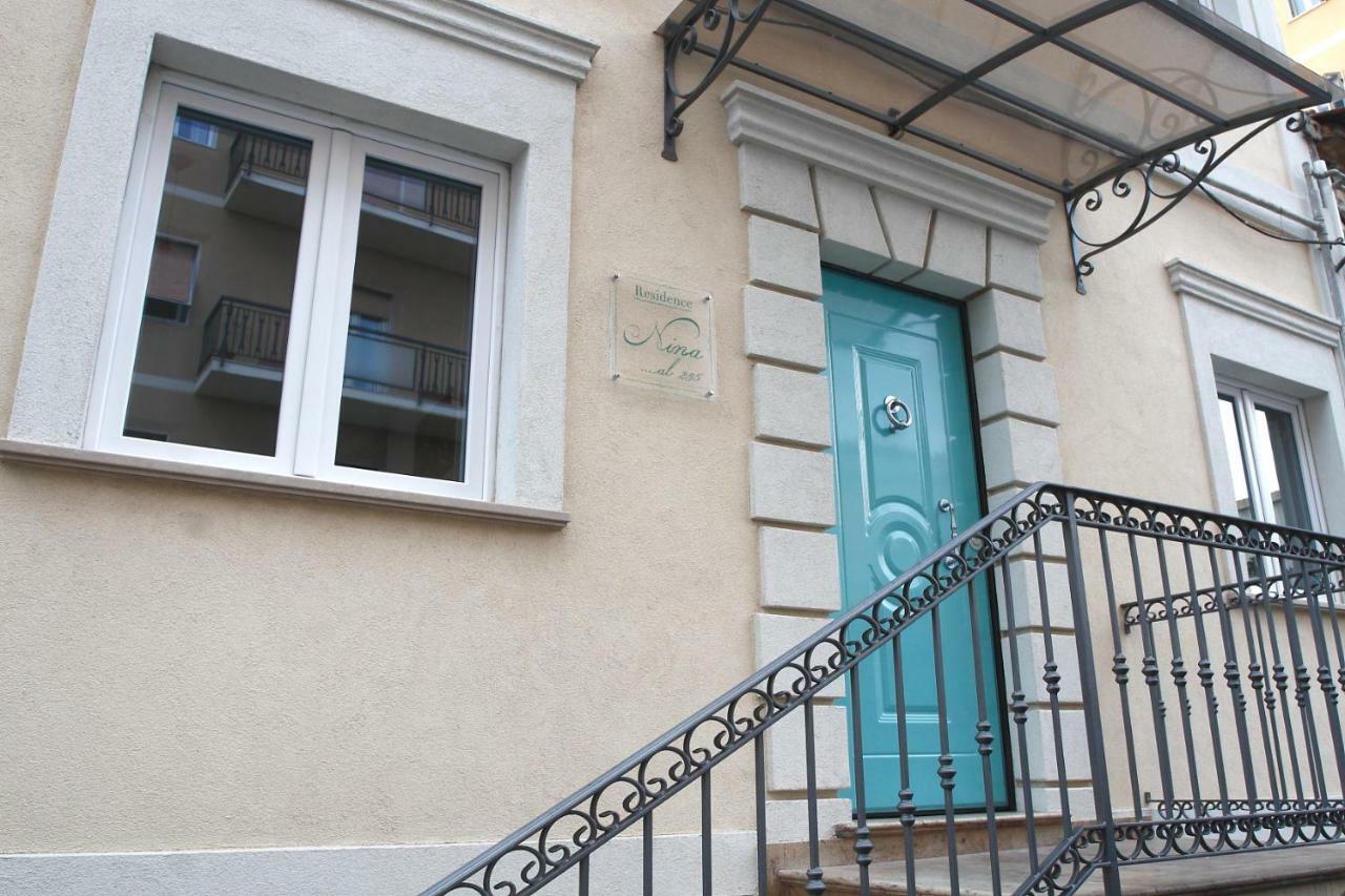 פיצו Residence Nina מראה חיצוני תמונה